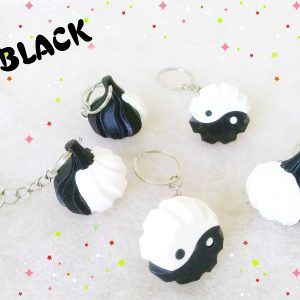 Porte-clés “yin yang ail noir”, pour les adeptes de l’ail noir, ou pour un joli petit cadeau…